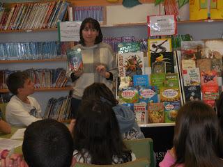 Toma y lee: animación a la lectura