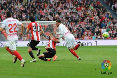 Crónica Athletic Club de Bilbao 3 Vs Sevilla FC 1