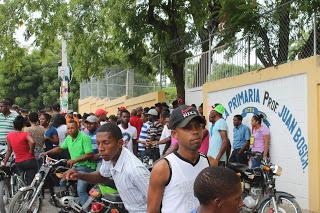 En primeras 6 horas se desarrollan tranquilas votaciones en Neiba.