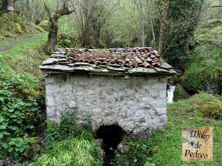 Molinos y praos de Xomezana en torno a La Portiel.la