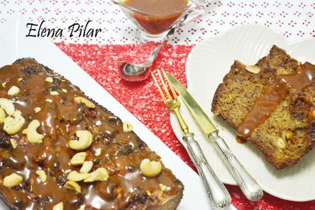 Banana bread con anacardos y caramelo salado