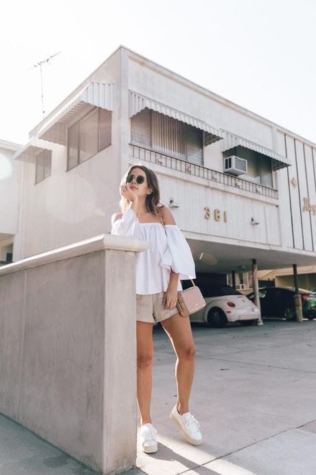 Off_The_Shoulders-Chicwish-Valentino_Bag-Monnier_Fevres-Sneakers-Saint_Laurent-Reformation_Shorts-Outfit-Los_Angeles--112