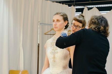 Lorenzo Caprile diseña una  joya de vestuario para el Staatsballet Berlin