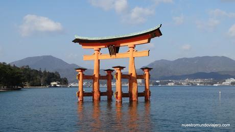 Miyajima; la isla de los dioses y de los hombres