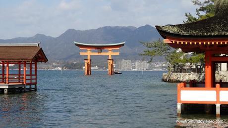 Miyajima; la isla de los dioses y de los hombres