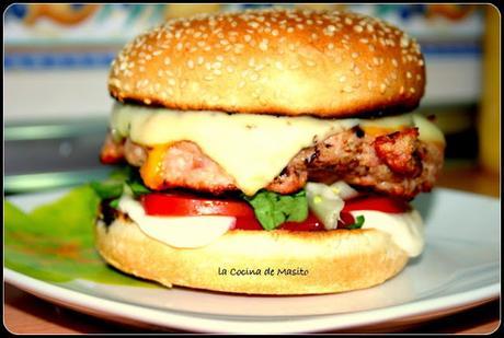 UNIVERSO BURGUER: Recetas de hamburguesas variadas