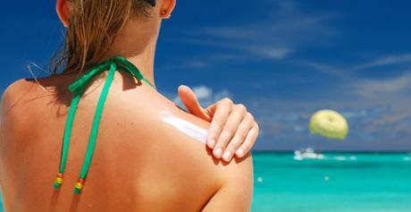 Antioxidantes y nutrientes que protegen la piel del sol
