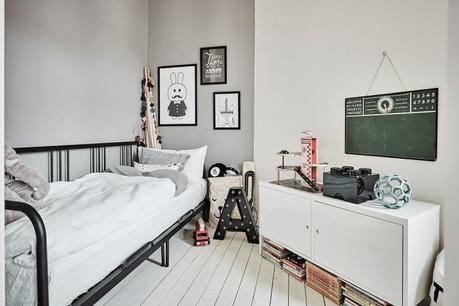 Lámpara de plumas en la cocina Eos Lampshade VITA diseño interiores decoración interiores decoración cocinas cocinas nórdicas cocinas modernas cocinas grandes blancas blog decoración nórdica 