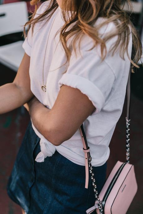 Calvin_Klein-Denim_Skirt-CK_Collection-Los_Angeles-Nick_Metropolis-Saint_Laurent_Sneakers-Pink_Bag-Outfit-Collage_Vintage--17
