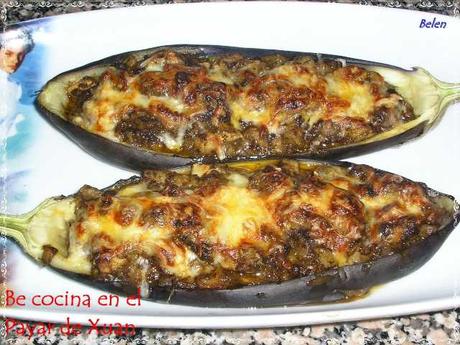 Berenjenas rellenas de manzana y morcilla