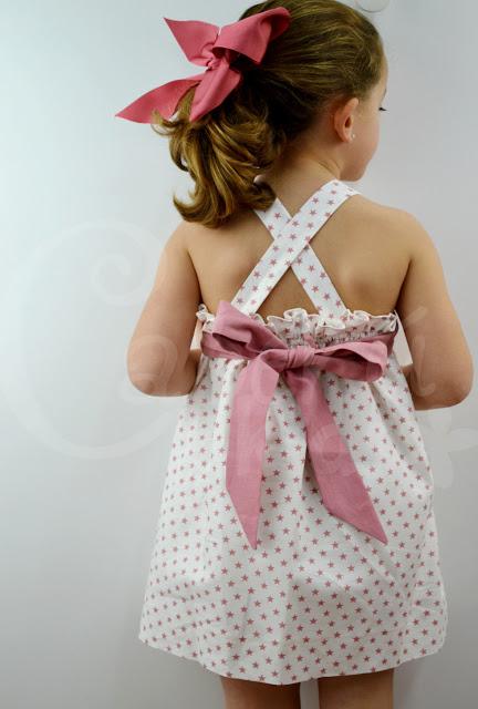 40 VESTIDOS CON LA ESPALDA AL AIRE