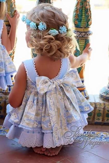 40 VESTIDOS CON LA ESPALDA AL AIRE