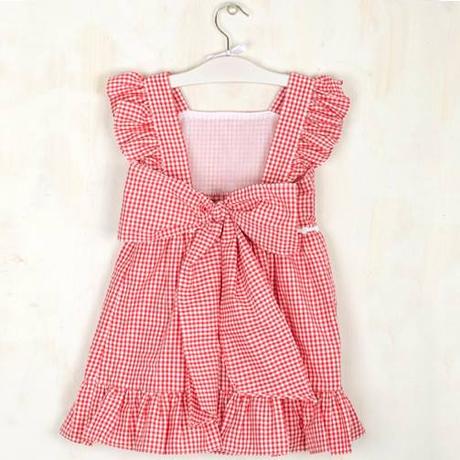 40 VESTIDOS CON LA ESPALDA AL AIRE