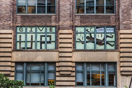 La guerra de Post-it entre agencias que se ha vuelto viral #Postitwar