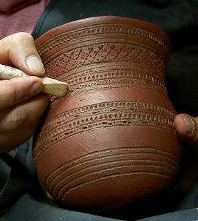 Réplicas de vasos campaniformes.