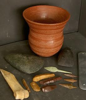 Réplicas de vasos campaniformes.