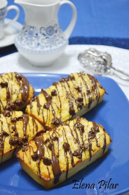 Bizcochitos de coco y nectarina