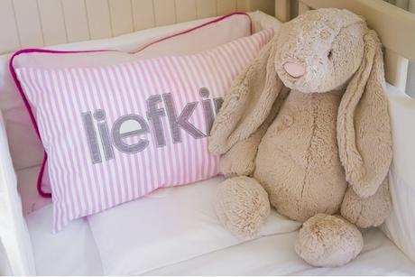 UNA HABITACIÓN PARA UNA MINI PRINCESA UNA HABITACIÓN PARA UNA MINI PRINCESA