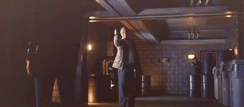 Crossfire 8x22 Castle Castle: end of an era