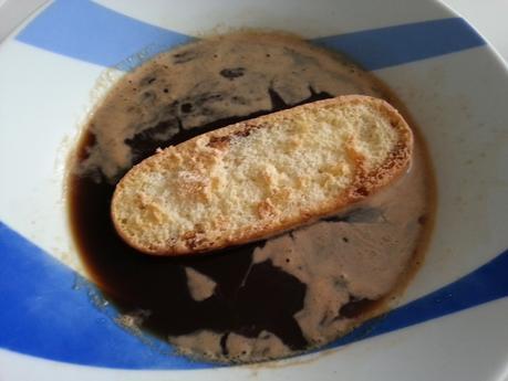 TIRAMISÚ EXPRESS AL BRANDY TIRAMISÚ EXPRESS AL BRANDY