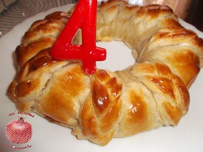 Corona rellena salada