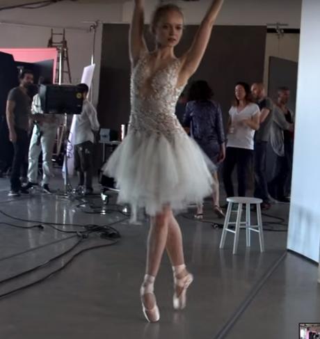 En pointe. Wedding dress
