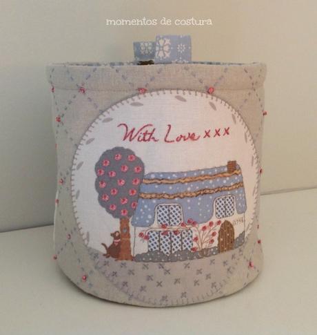 Neceser con boquilla invisible redonda