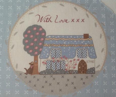 Neceser con boquilla invisible redonda