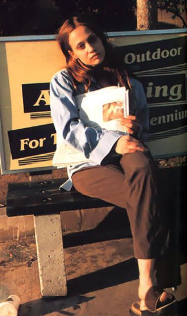 Fiona Apple en la revista japonesa Switch, 1999