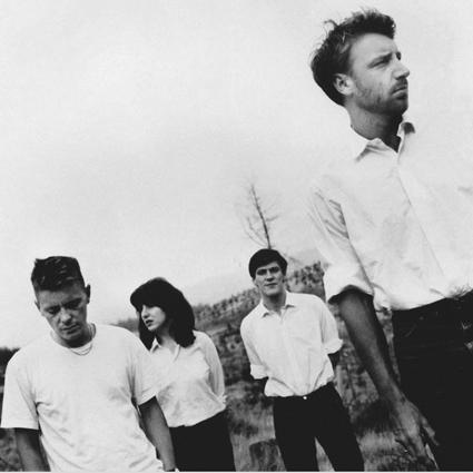 Impepinables New Order Low Life Paperblog