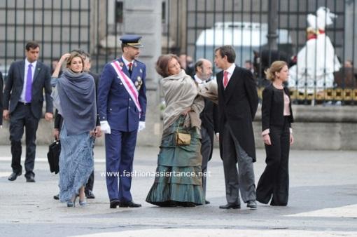 Los Reyes y Los Príncipes de Asturias en la Pascua Militar. El look de Dña. Letizia