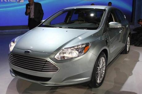 5339089134 0f7b3bf200 Nissan Leaf Nissan Ford Focus Electric Ford coche eléctrico 