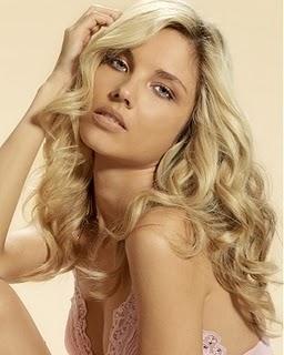 CUIDADOS PARA UN CABELLO RIZADO PRECIOSO