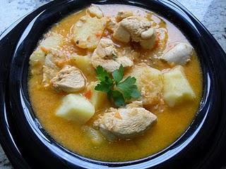 GUISO DE PATATAS CON POLLO