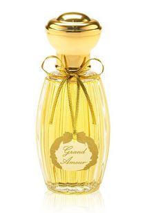 Ganadoras de una muestra de Grand Amour, de Annick Goutal