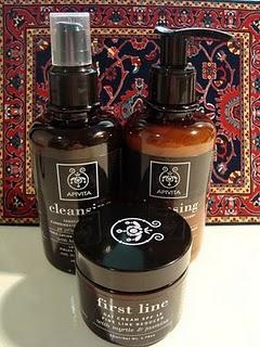 Línea cuidado facial APIVITA