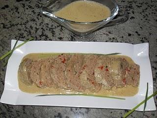 ROLLOS DE CARNE EN SALSA