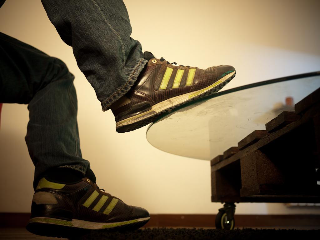 adidas ZX700 de David