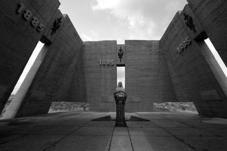 Monumentos olvidados de la Bulgaria comunista