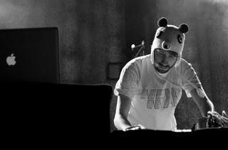 Gold Panda - You (2010) Gold Panda - You