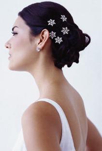 Florcitas en el tocado de la novia