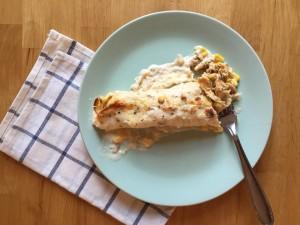 Panqueques rellenos con pollo