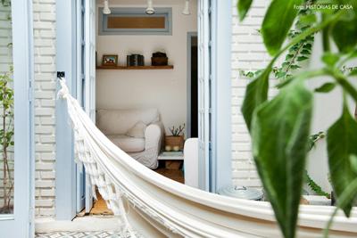 Reformada, luminosa y con patio central.