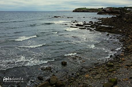 Olas a las rocas tejen la costa.. Fotografía creativa - Fotografía artística