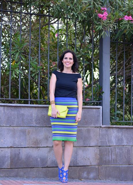 zara-sandals-and-pencil-skirt-outfit