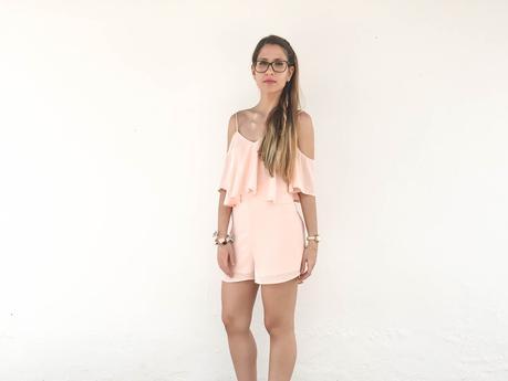 VERY LIGHT PINK