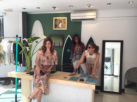 RUFLE & OFF SHOULDER