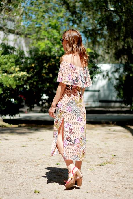 RUFLE & OFF SHOULDER