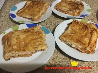 EMPANADA CON RELLENO DE PIZZA