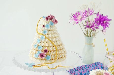 Kransekake, o una torre muy deliciosa para Rapunzel #unagalletauncuento Kransekake, o una torre muy deliciosa para Rapunzel #unagalletauncuento